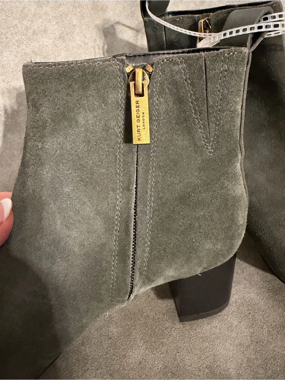 NWOB Kurt Geiger London Elmer Split Leather Suede Ankle Boots Gray Sz 36 US 6